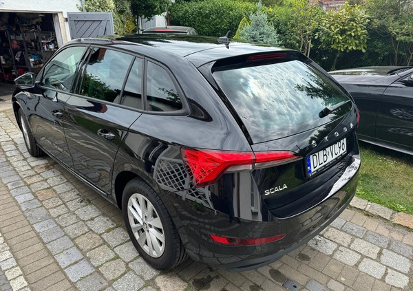 Skoda Scala cena 83500 przebieg: 16800, rok produkcji 2022 z Góra małe 172